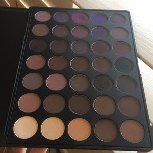 Morphe 35P PLUM PLEASER ARTIST PALETTE